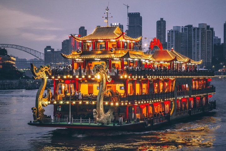 Chongqing Night Walking Tour and Two Rivers Night Cruise Eng Esp