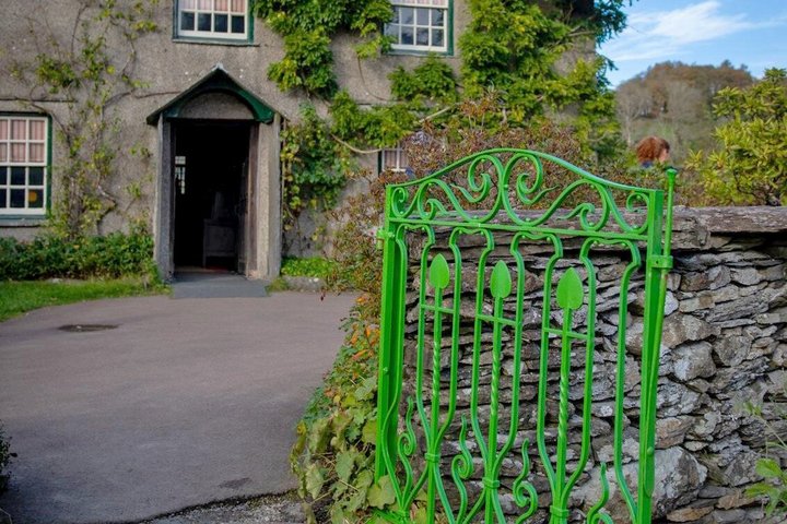 Beatrix Potter's Tour from Oxenholme Including Lake Cruise
