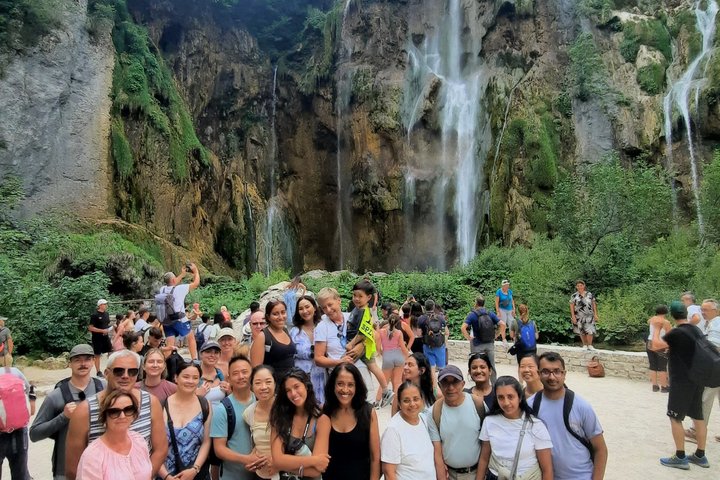 Guided transfer from Zagreb to Split with Plitvice Lakes stop