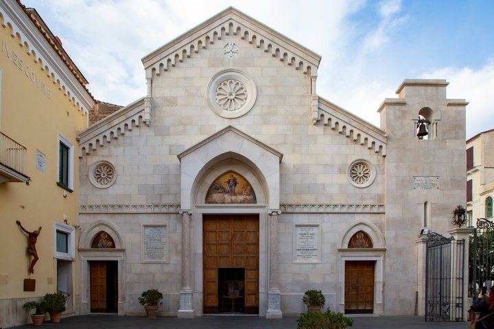 Sorrento, Positano & Amalfi Bus Tour & Boat from Naples