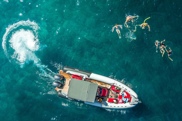Foneas Beach Uncovered - A Luxury Sea Adventure from Kalamata