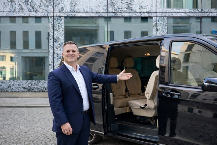 Private Transfer from Lucerne to Zurich Airport ZRH