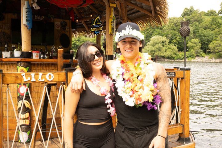 Lilo Floating Tiki Bar on the Ottawa River (Gatineau Pickup)