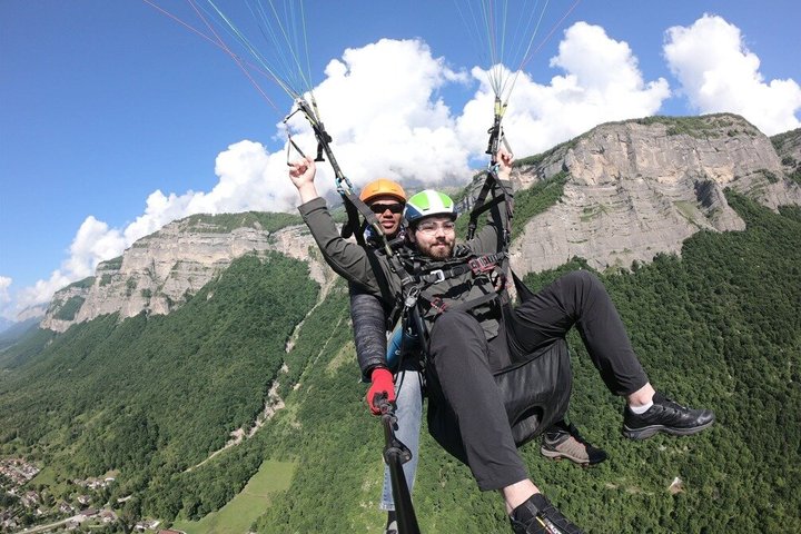 Flight Paragliding in Grenoble