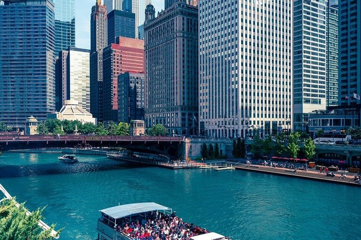 Chicago Hop-On Hop-Off Sightseeing Tour by Open-top Bus