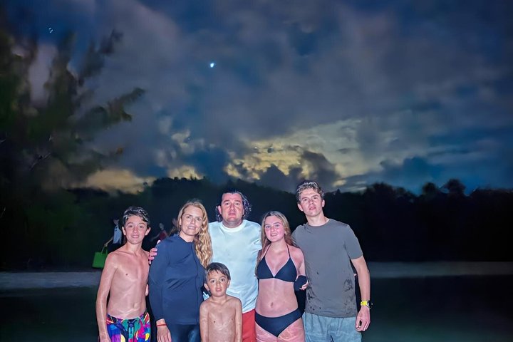 Holbox Bioluminescence Experience and Photo with Stars