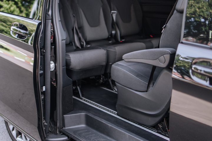 Private Roundtrip Transfer from Copenhagen to Billund