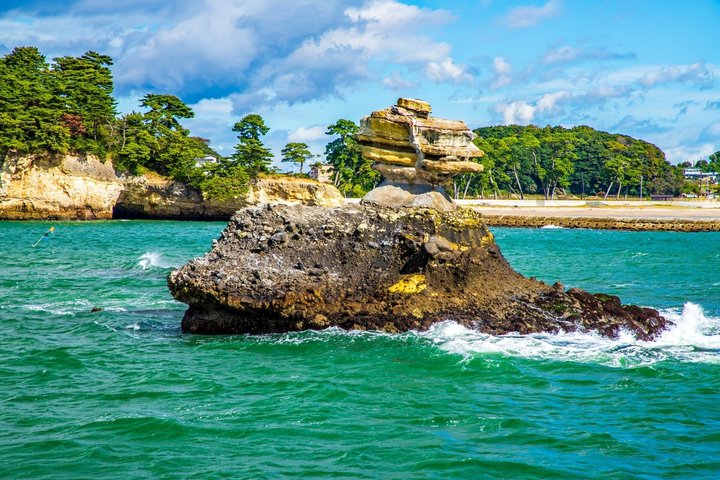 Day Tour from Sendai Matsushima Bay Scenic Highlights