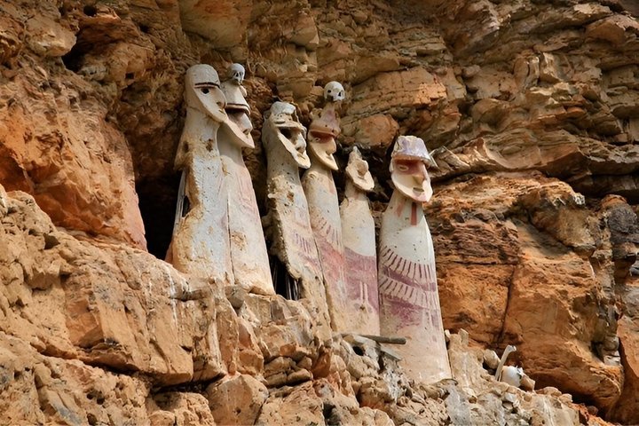 Sarcophagi of Karajia and Quiocta Cavern Discover Chachapoyas