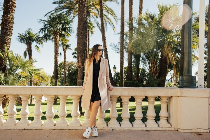 Waterfront and Old Town Private Photoshoot in Monaco