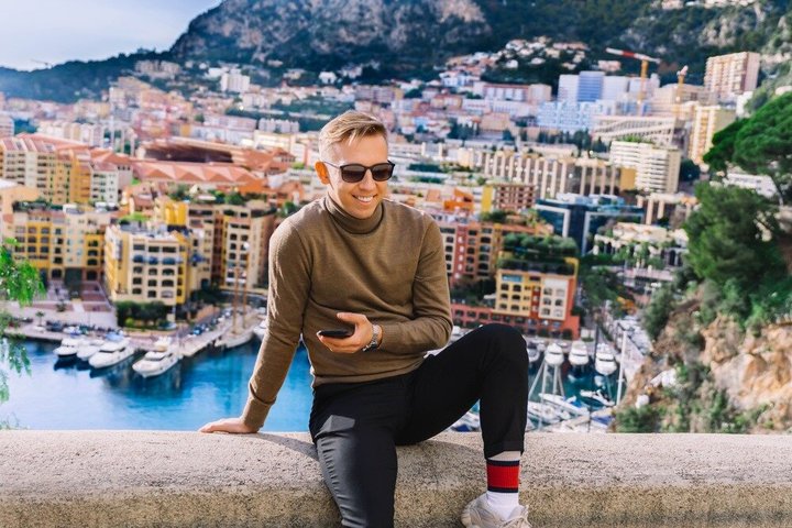 Waterfront and Old Town Private Photoshoot in Monaco