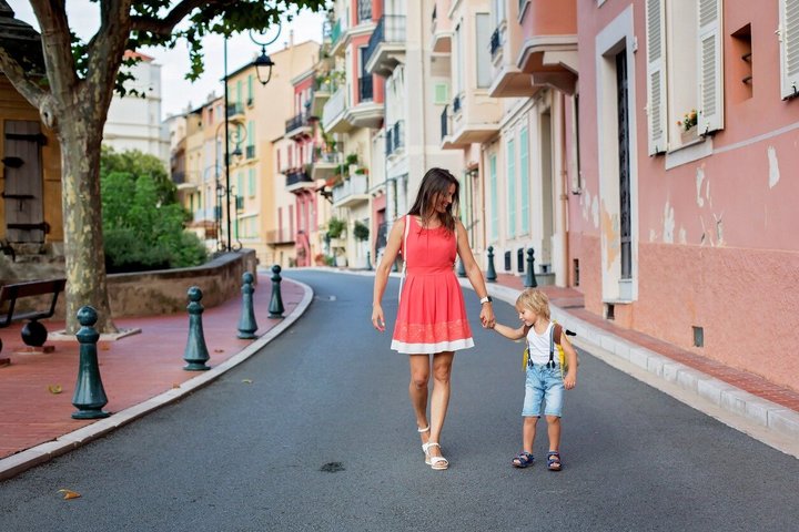 Waterfront and Old Town Private Photoshoot in Monaco