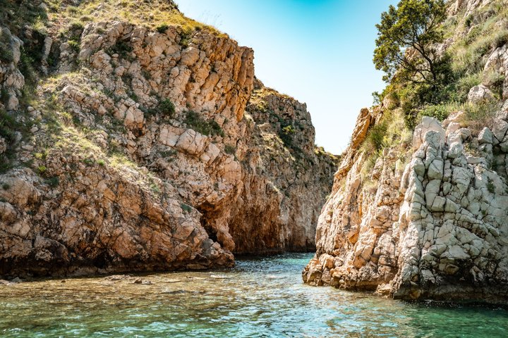 Wild Bays of Krk - Small-Group Boat Escape