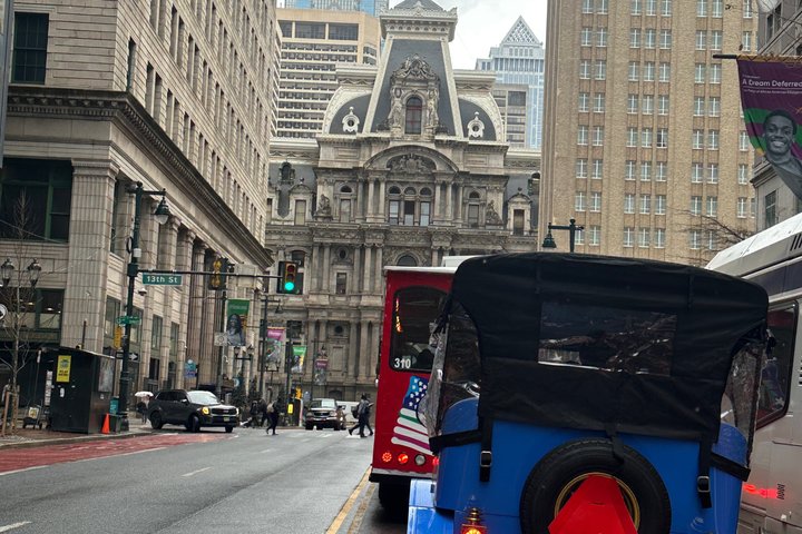 Explore Philadelphia via Vintage Car or Electric cart