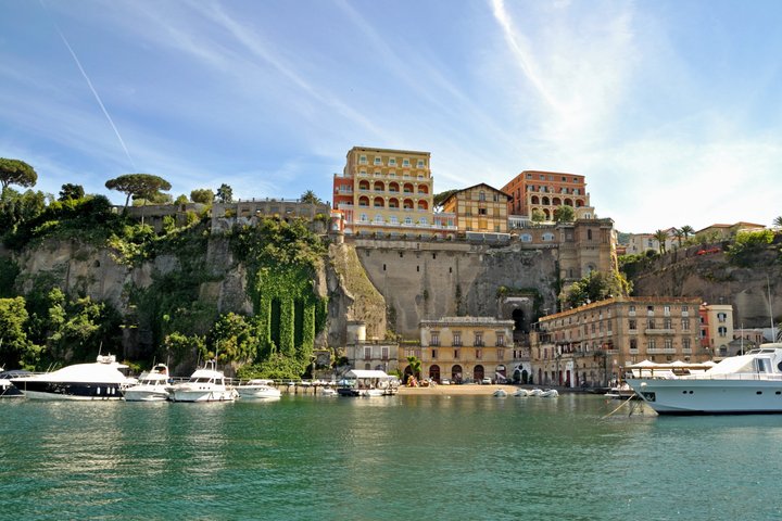 Pompeii, Sorrento & Amalfi Coast Day Trip from Rome