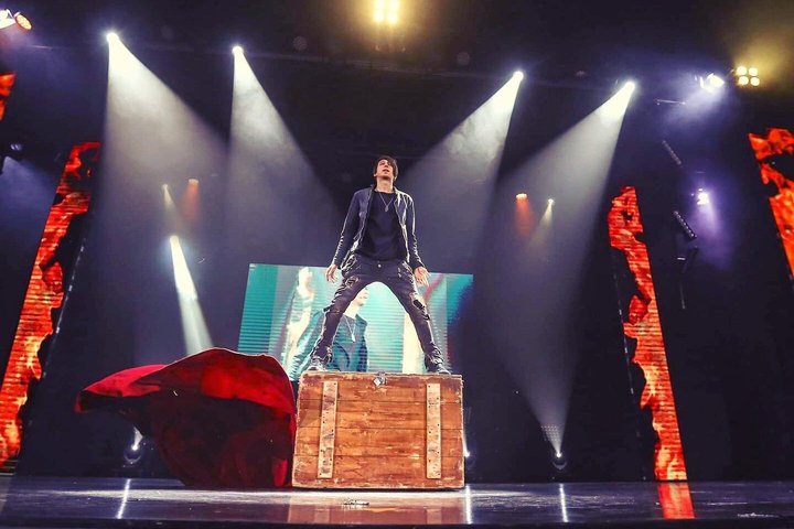 Reza Edge of Illusion Show in Branson