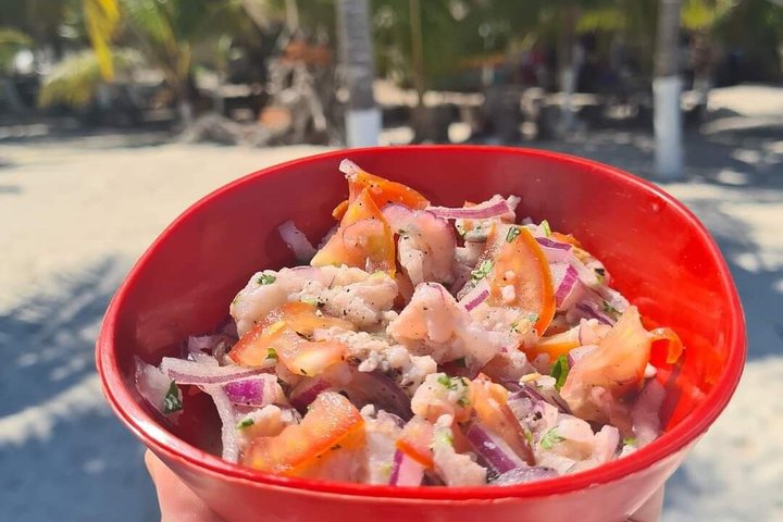 Cabo Catoche Tour with Fishing, Snorkeling and Ceviche