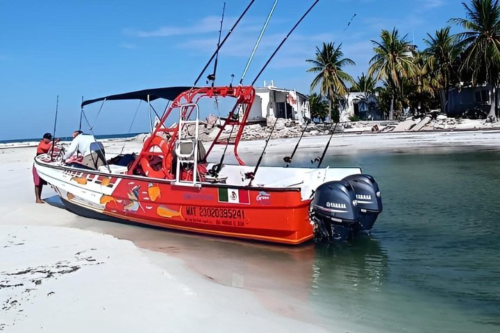 Cabo Catoche Tour with Fishing, Snorkeling and Ceviche