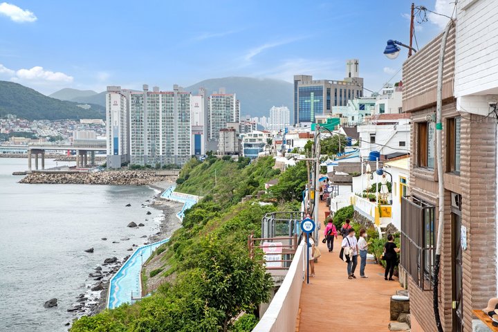 Busan Top Coastal Highlights with Gamcheon Village & Sky Capsule