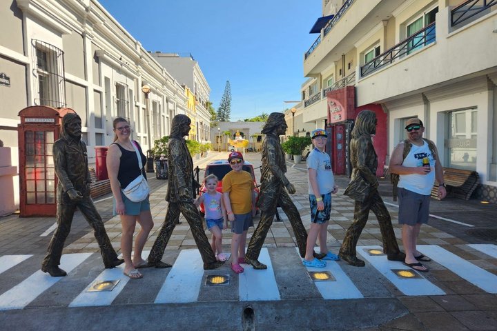 Private Mazatlán City Tour by Red Truck History and Flavors