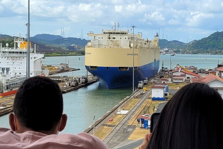 Panama Canal & City Tour in Half Day: Old Town & City Views