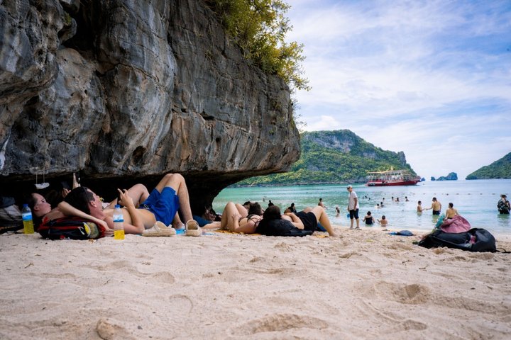 Koh Samui: Angthong National Marine Park 42-Island Speedboat Tour