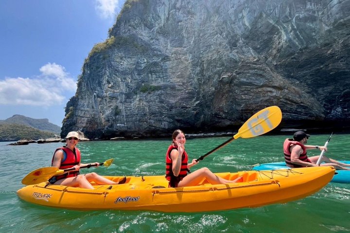 Koh Samui: Angthong National Marine Park 42-Island Speedboat Tour