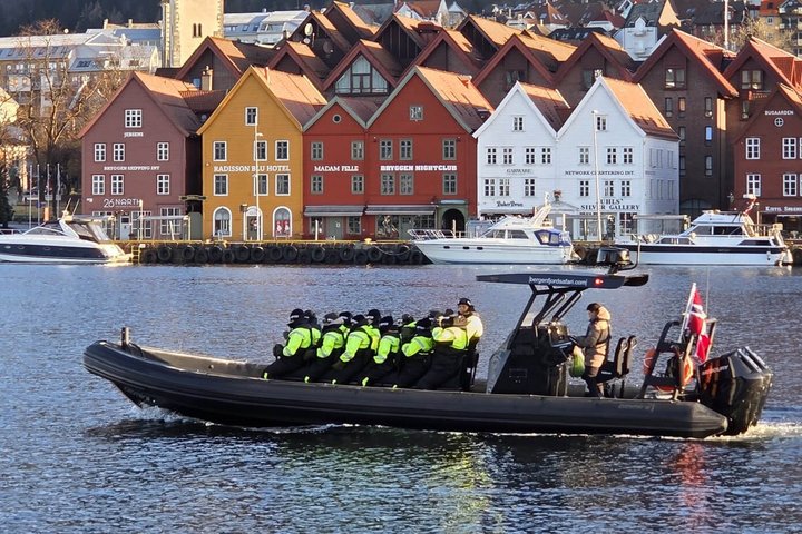 Bergen: Mostraumen Fjord Safari - by Premium RIB Boat