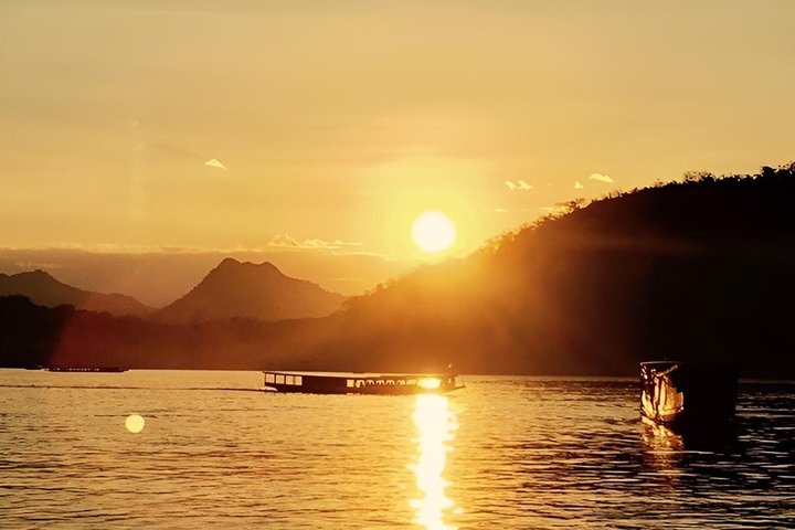 Luang Prabang Half Day Tour Pak Ou Caves and Mekong Cruise