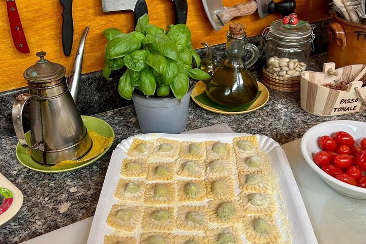 Lucca Farmhouse Cooking Class or Traditional Tuscan Meal