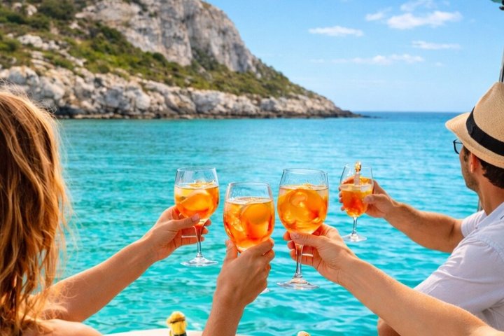 Catamaran tour stops bathing and snorkeling toast with prosecco