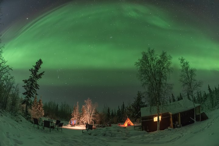 Intimate Aurora Tours Cozy Cabin Bucket List
