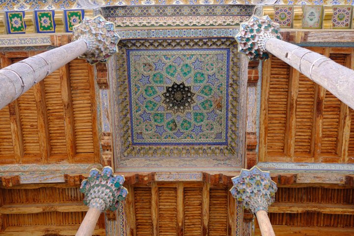 Uzbekistan 4 Days Private Tour Tashkent-Bukhara-Samarkand-Tashkent bullet train