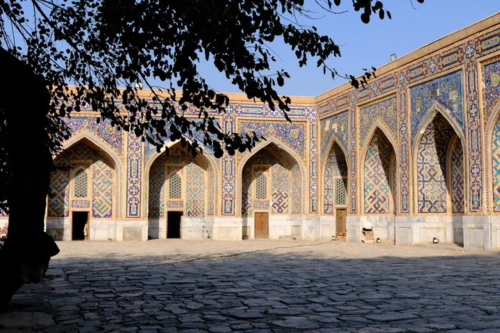 Uzbekistan 4 Days Private Tour Tashkent-Bukhara-Samarkand-Tashkent bullet train
