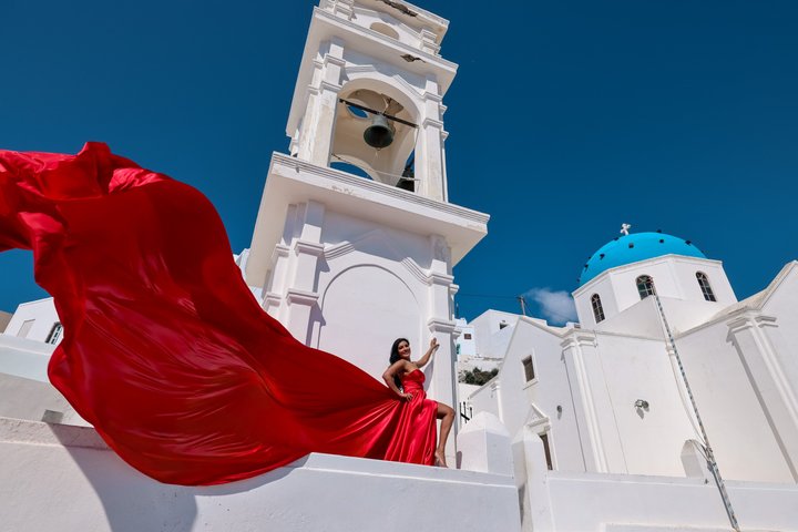 Santorini Flying Dress Experience with Hotel Pick up And Drop Off