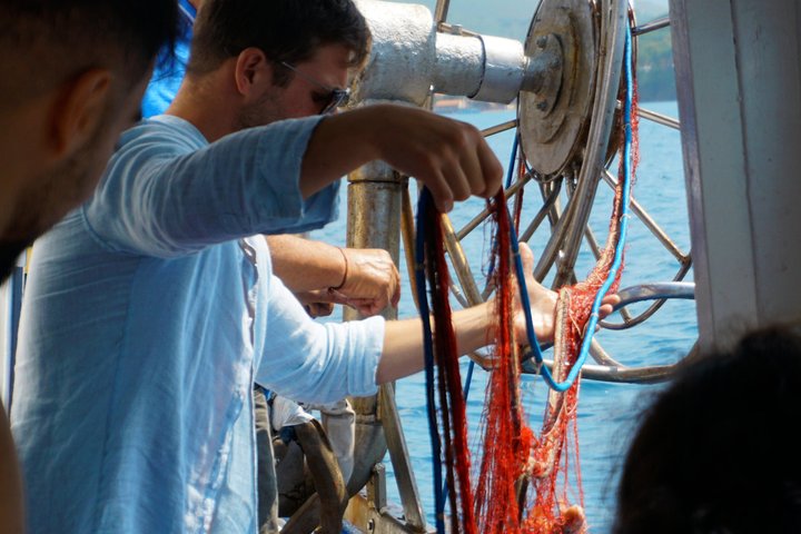 Fishing on the Island of Elba with aperitif and dinner on board
