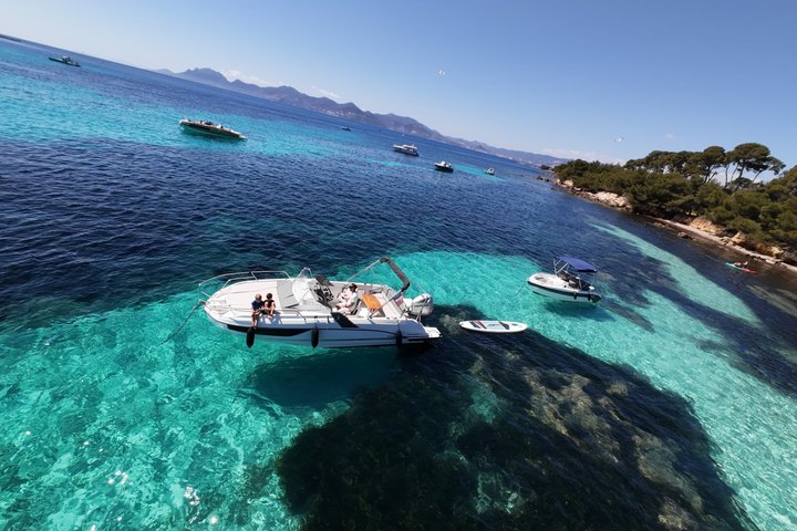 Discover the Lérins Islands and the Bay of Cannes by Private Boat