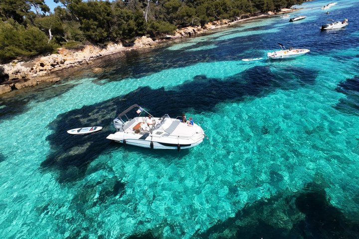 Discover the Lérins Islands and the Bay of Cannes by Private Boat