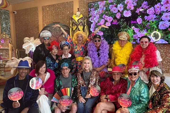 Drag Queen Hosted Mobile Theater Palm Springs Sightseeing Tours