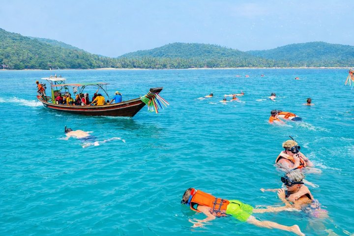 Koh Samui: Private Speedboat Koh Taen & Pig Island Snorkeling