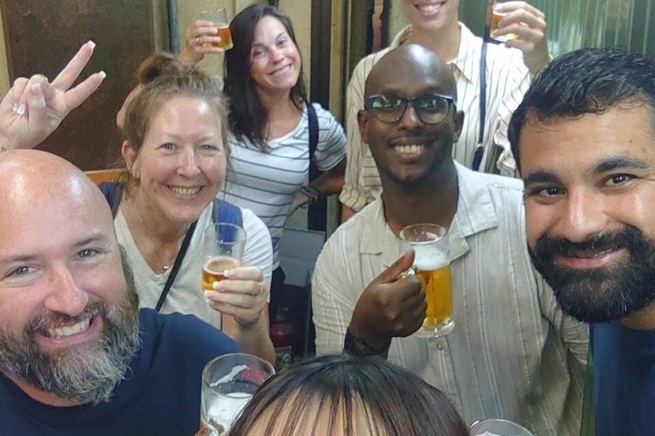 Osaka Bar Hopping Experience in Kyobashi
