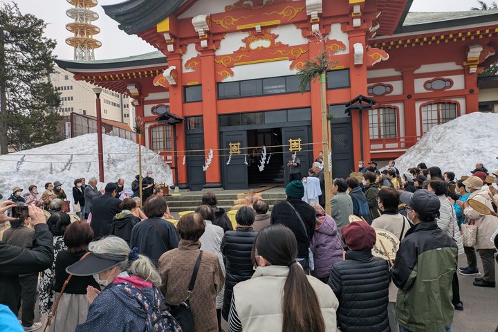 Private walking tours in Aomori