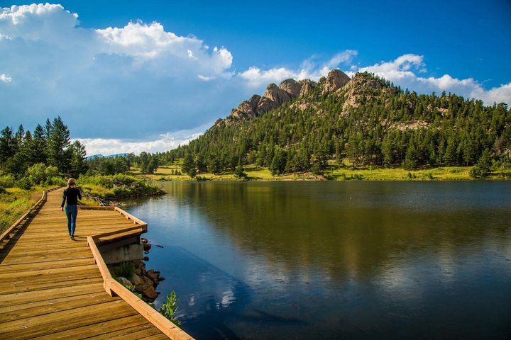 Rocky Mountain National Park Tour and Picnic