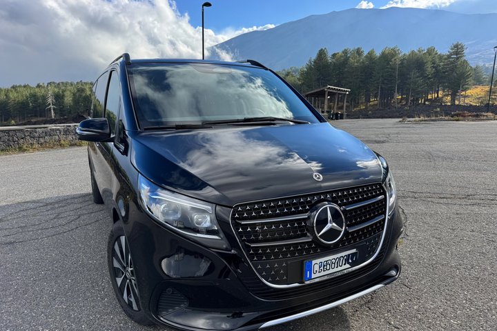 Catania Airport Transfer ↔ Syracuse , Taormina or Giardini Naxos