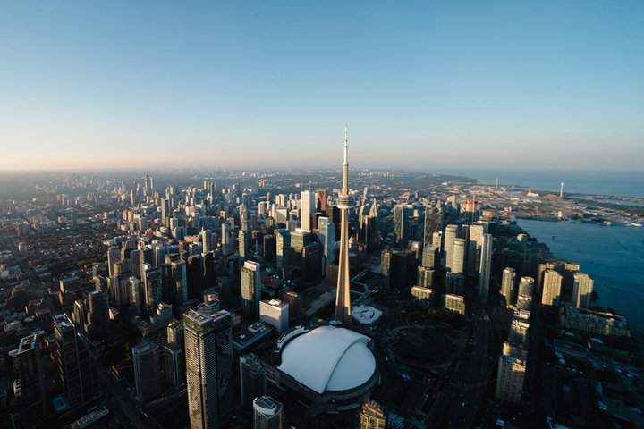 20 km Helicopter Tour over Toronto