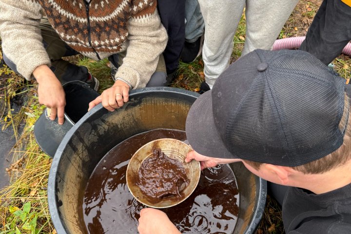 Gold Panning Experience at Kuttura Claim Lapland