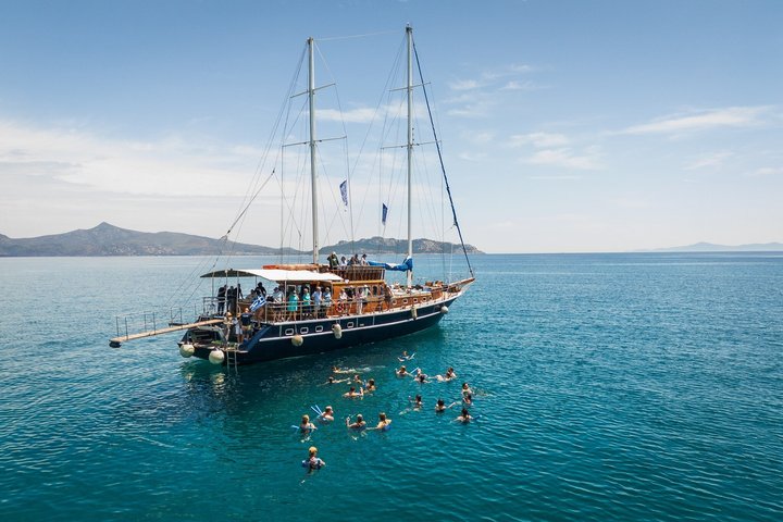 All Day Cruise -3 Islands to Agistri,Moni, Aegina with lunch and drinks included