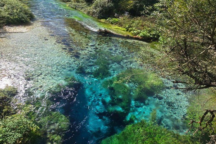 Ksamil or Saranda: Gjirokaster Old Town, Blue Eye & Lekursi