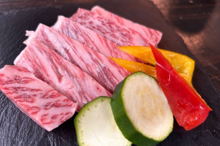 Kobe beef lunch with calligraphy and tea ceremony experiences