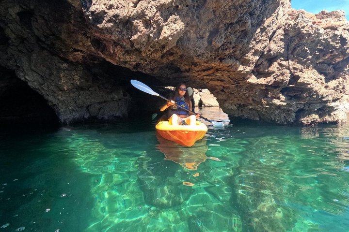3 Hour of Sea Kayak Trip in the Creeks of Sete